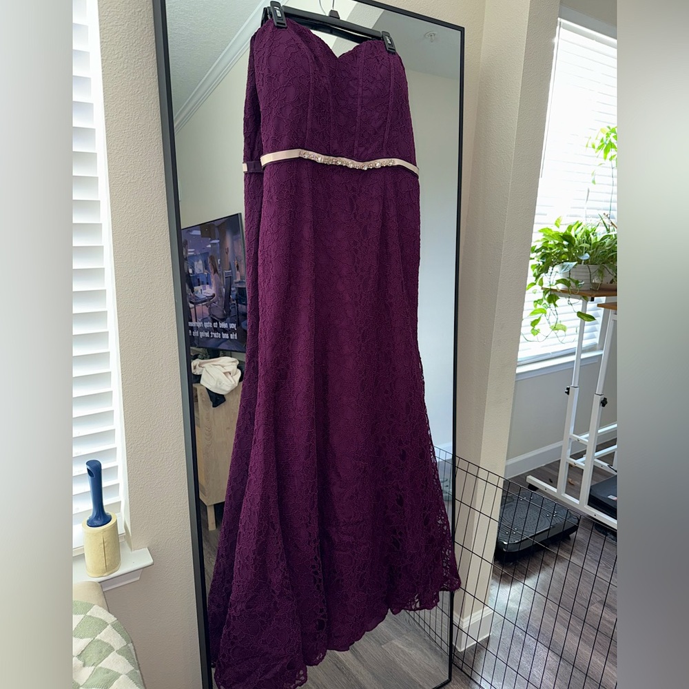 Mori Lee Madeline Gardener Deep Purple Lace Mermaid Dress Sz XL Prom Bridesmaid